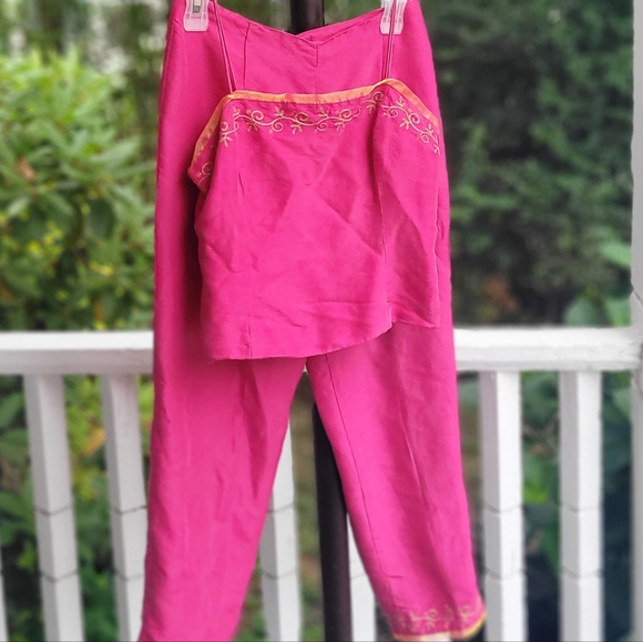 Ann Taylor 2 Piece Silk Outfit - Picture 4 of 6